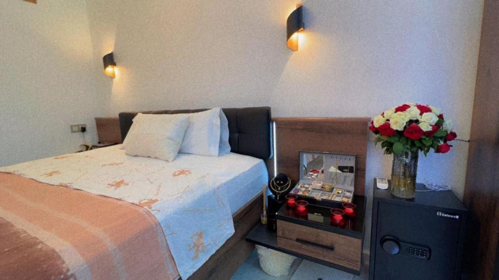 Elit Luxury *